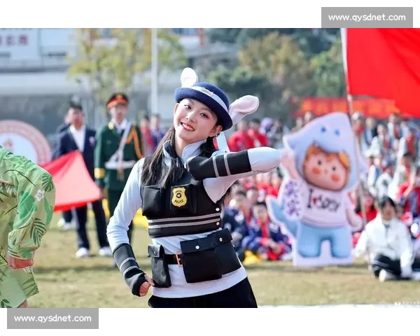 青春激扬演讲赛场啦啦队热血助威凝聚梦想与荣耀共燃青春力量绽放